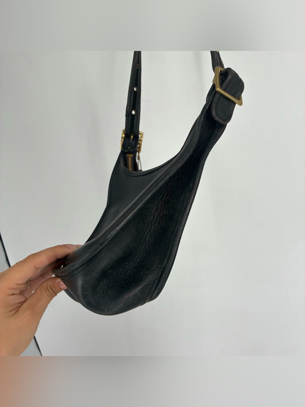 COACH Vintage Janice Ricardi-Desantos Legacy Crossbody Bag Purse 9950 Black - Picture 8 of 15